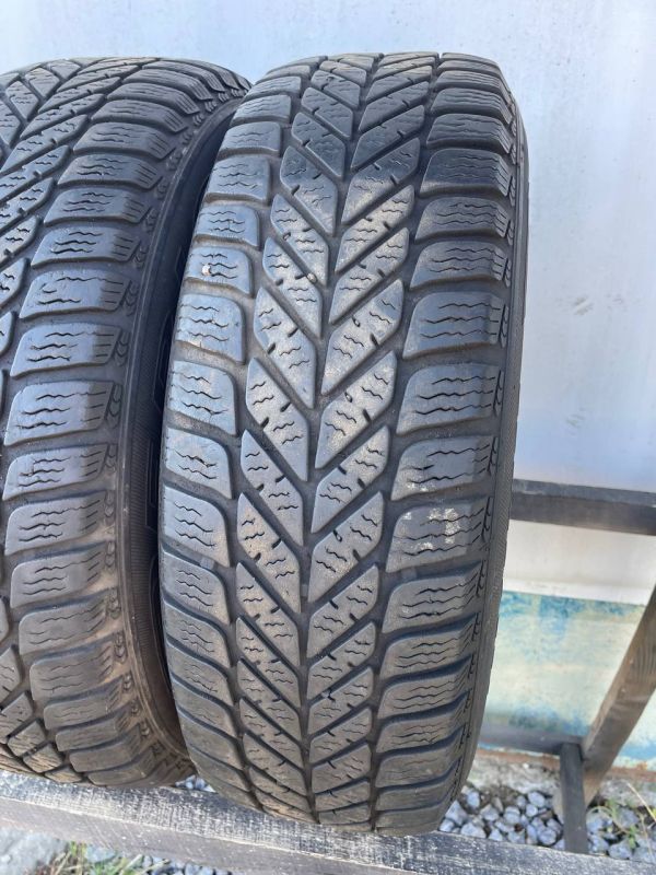 Шини пара Debica 185/70 r14 зима резина