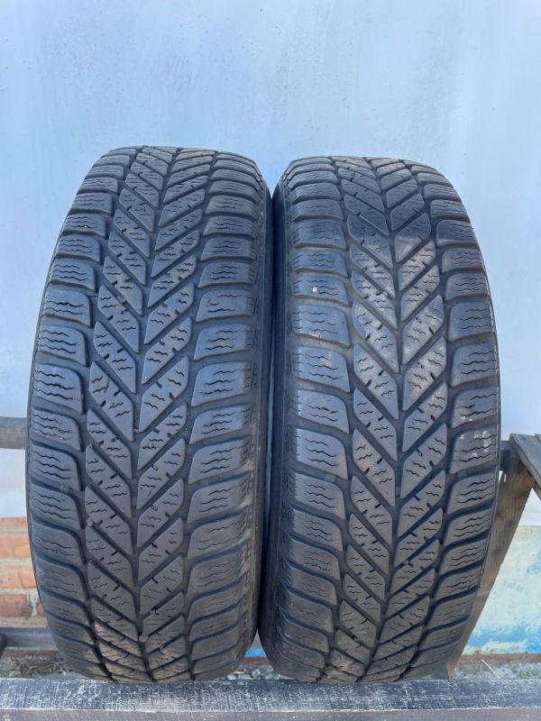 Шини пара Debica 185/70 r14 зима резина