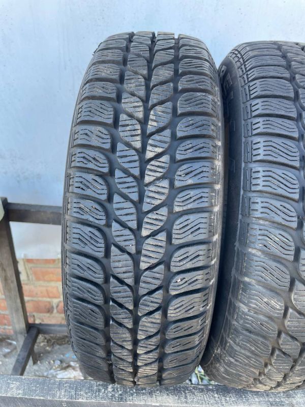 Шини пара Pirelli 185/65 r14 зима резина