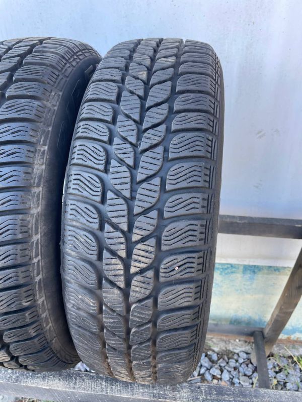 Шини пара Pirelli 185/65 r14 зима резина