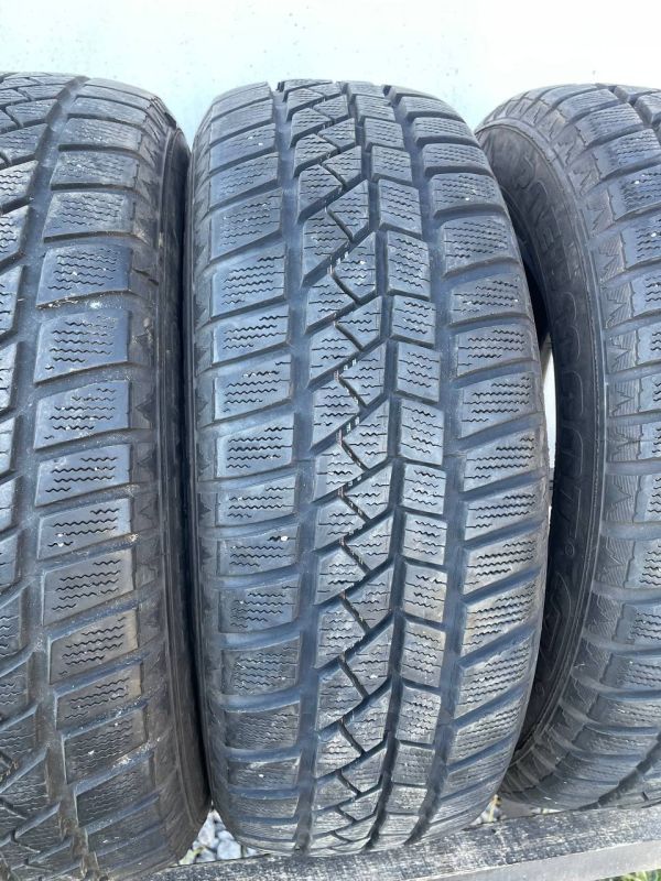 Шини комплект 185/65 r14 зима резина