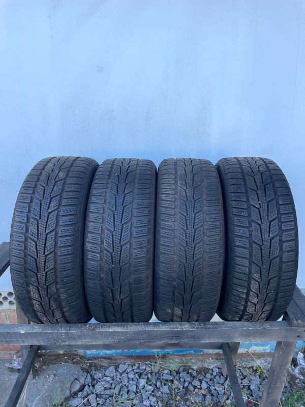Шини комплект Semperit 195/50 r15 зима резина