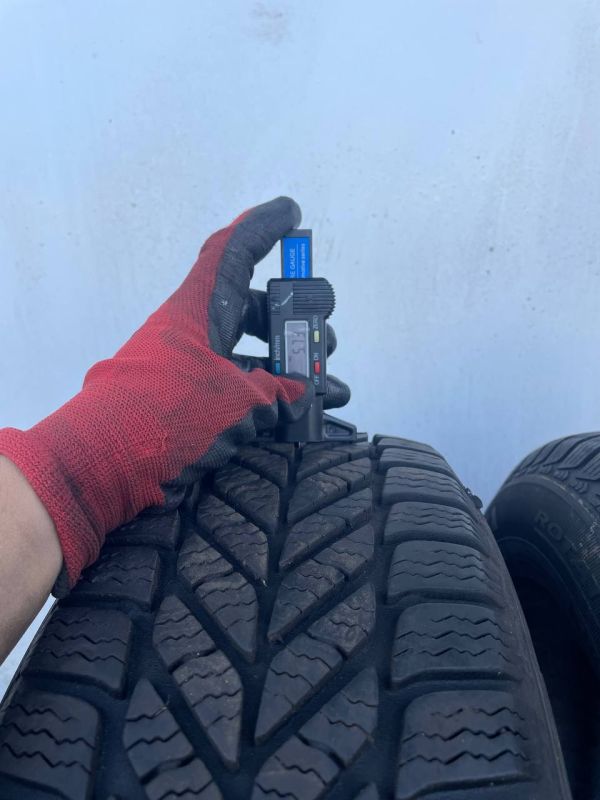 Шини пара Debica 185/65 r15 зима резина