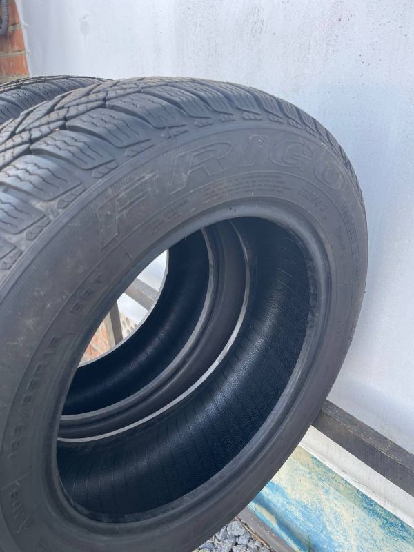 Шини пара Debica 185/65 r15 зима резина