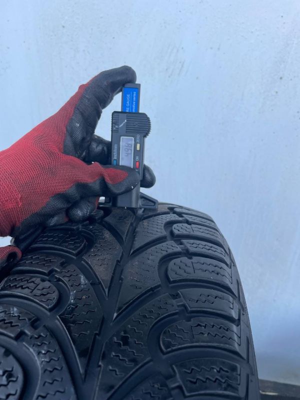 Шина пара Fulda 175/65 r15 зима резина