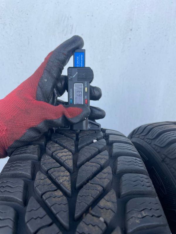 Шини пара Debica 175/70 r13 зима резина