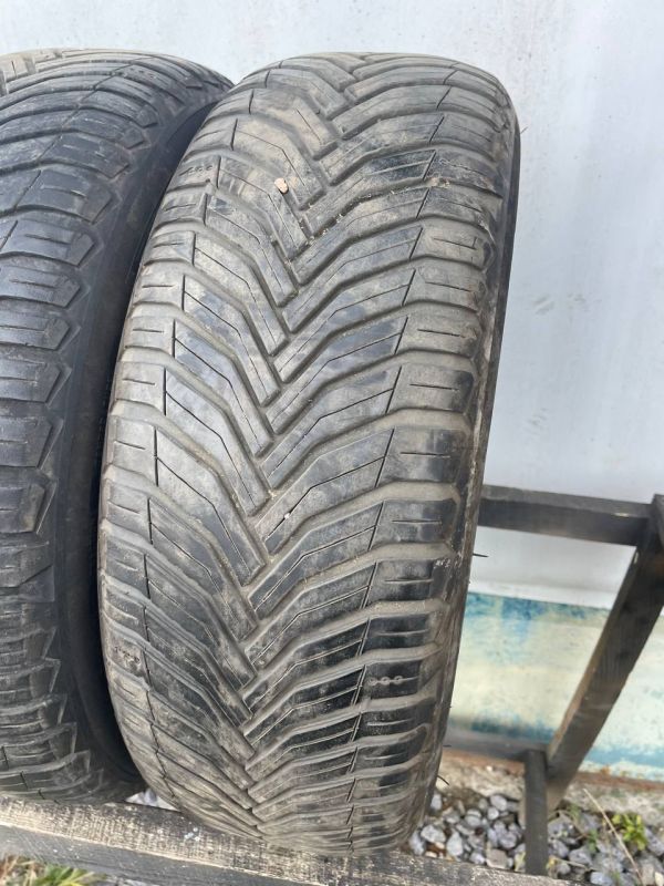 Шини пара Michelin 185/60 r15 зима резина