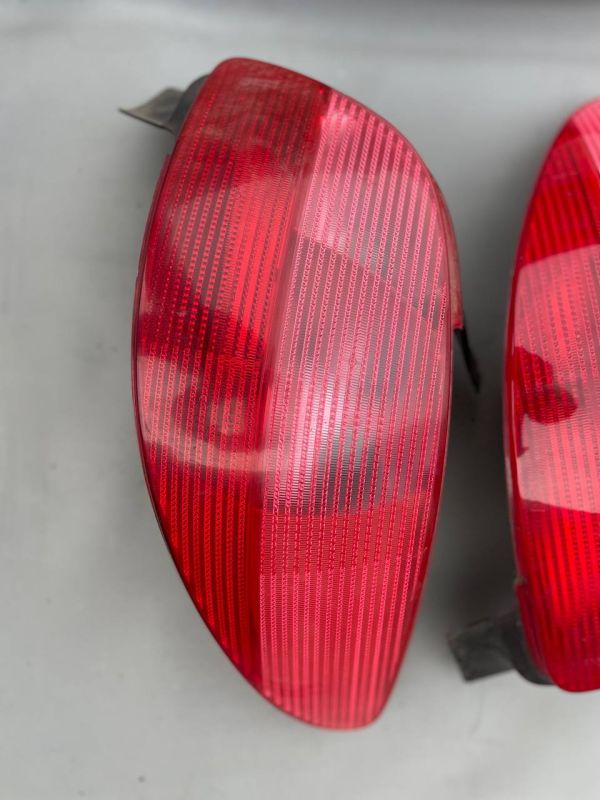 Задні стопи ліхтарі пара лівий правий Peugeot 206 пежо 206