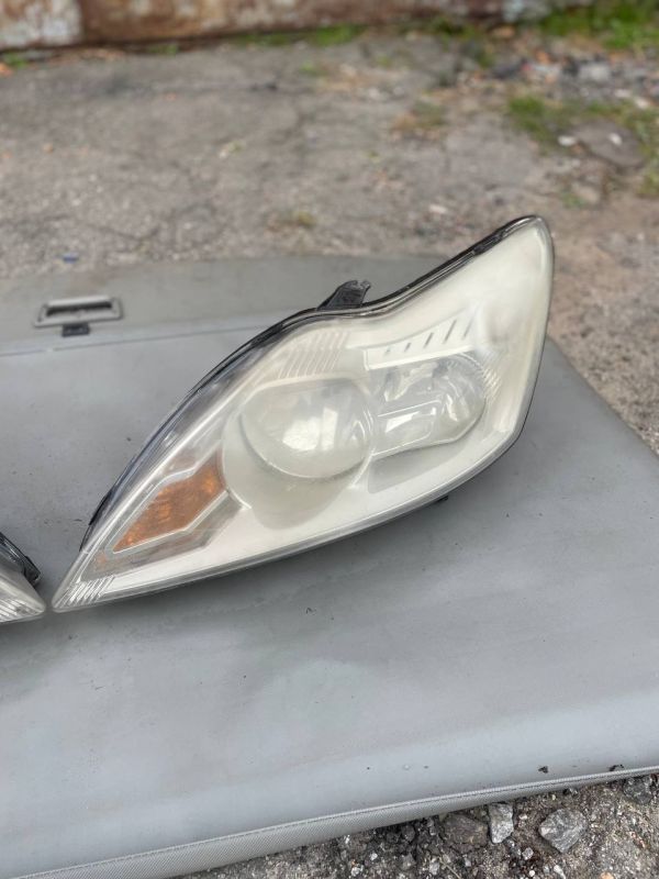 Передні Фари Ford Focus Форд фокус mk2 фара ліва права