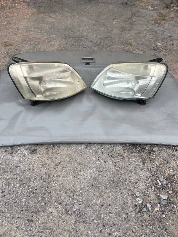 Фари передні ліва права Citroen Berlingo, Peugeot Partner