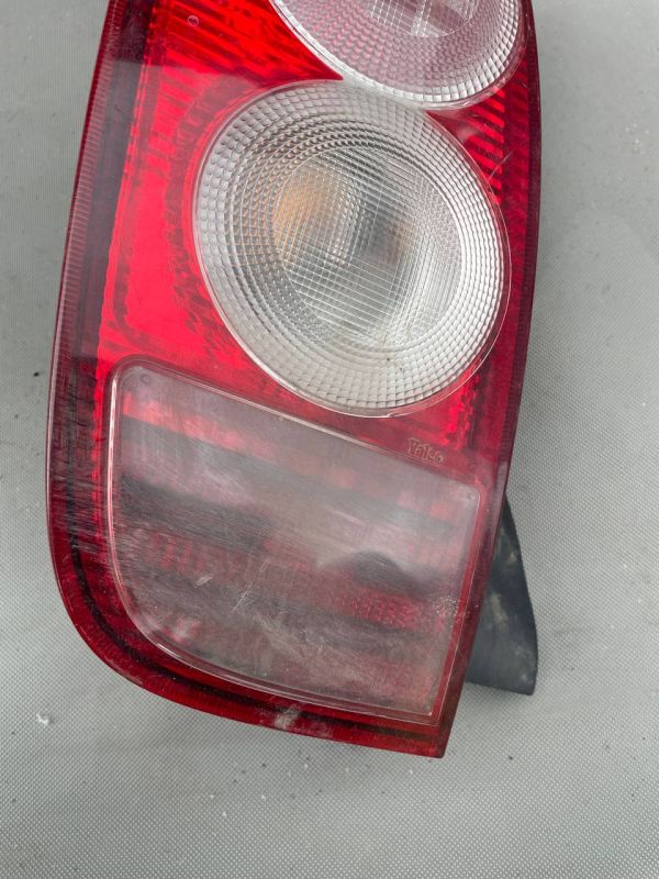Фонарь стоп ліхтар лівий Nissan Micra фонари Ниссан Микра К12