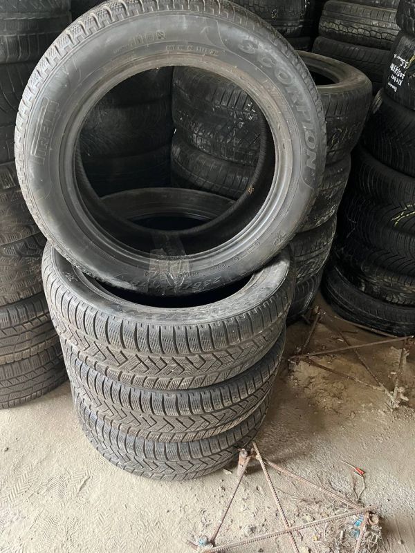 Шини пара PIRELLI SCORPION 235/55/R19 зима резина