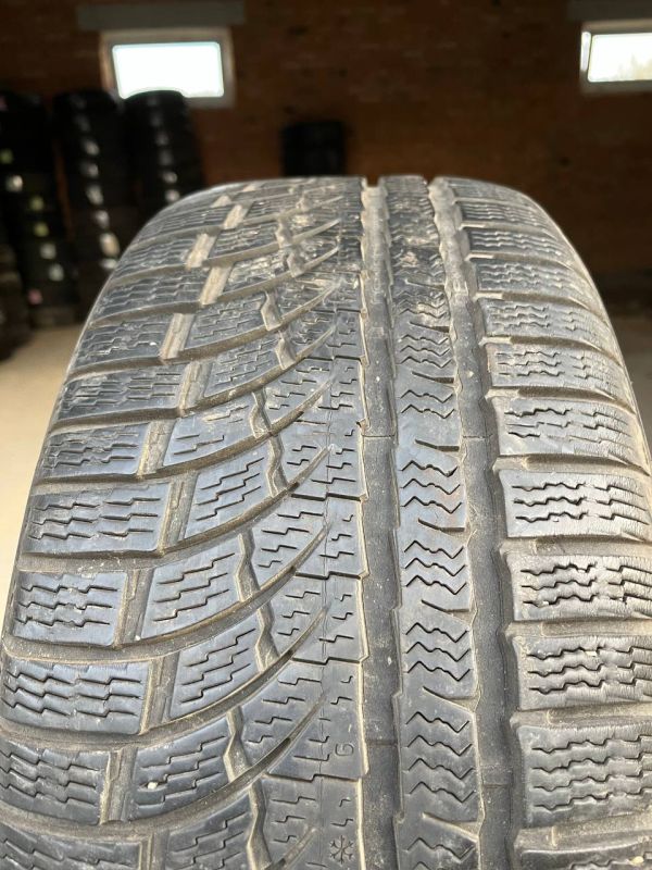 Шини пара NOKIAN WRa4 235/55/R17 зима резина