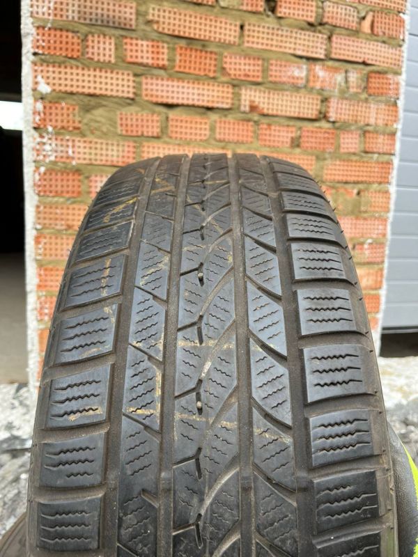 Шини пара FALKEN EUROWINTER 235/60/R17 зима резина