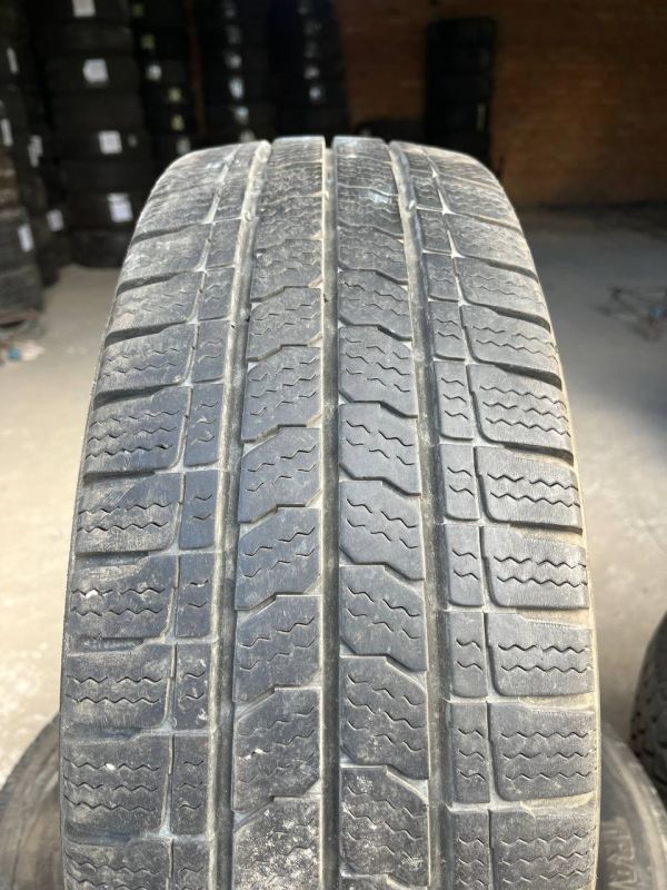 Шини комплект GOODYEAR 205/65/R16c зима резина