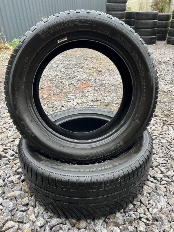 Шини пара MICHELIN PILOT ALPIN 235/50/R17 зима резина