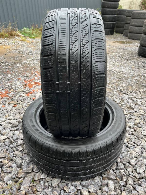  Шини пара ROTALLA ICE-PLUS 235/45/R17 зима резина