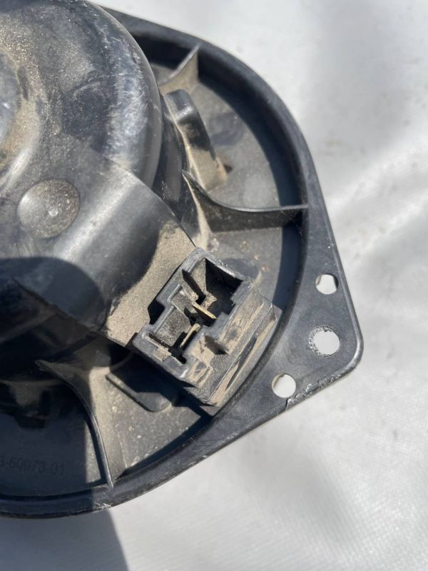Вентилятор пічки Suzuki MOTOR CALEFACCION 31530350 1736007301