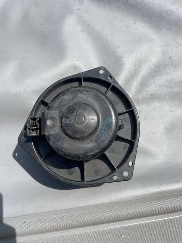 Вентилятор пічки Suzuki MOTOR CALEFACCION 31530350 1736007301