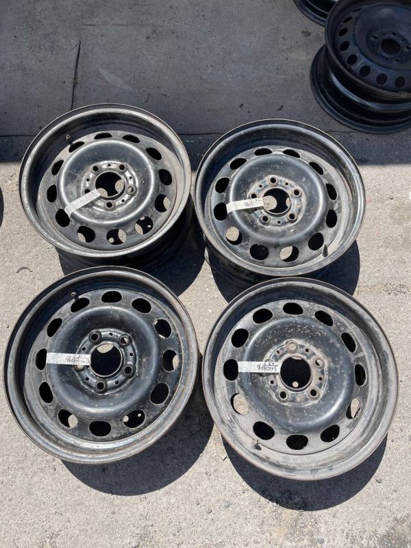 Диски сталеві комплект 5х120 r16 et 42