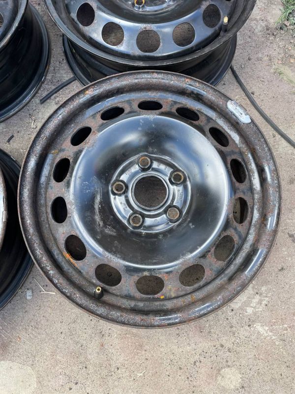 Диски сталеві Audi комплект 5х112 r16 ET50