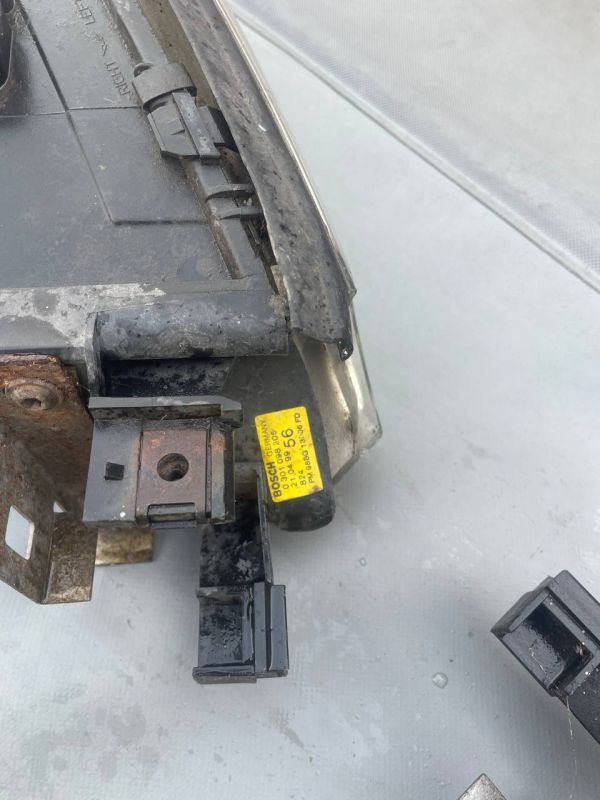 Фари передні пара ліва права Ford Mondeo mk2 Форд Мондео 2