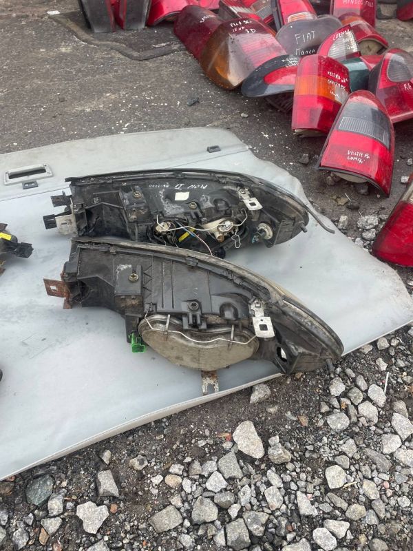 Фари передні пара ліва права Ford Mondeo mk2 Форд Мондео 2