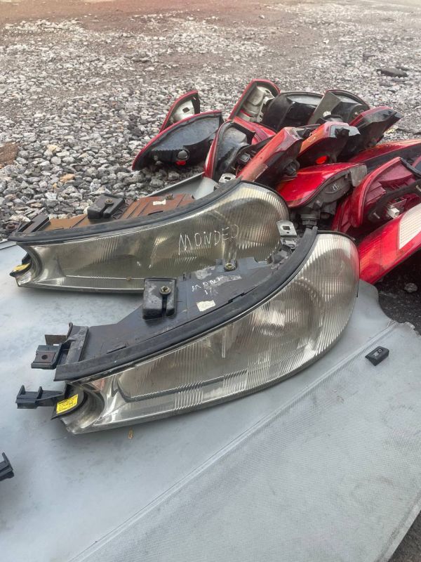 Фара передня ліва Ford Mondeo mk2 Форд Мондео 2