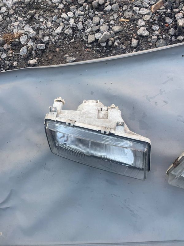 Фари передні пара ліва права Skoda Felicia шкода фелиция феліція