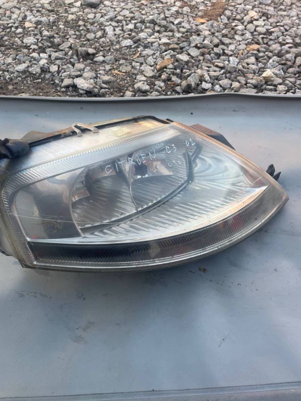 Фара передня права Citroen C3 Ситроен С3