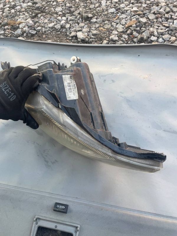 Фара передня права Citroen C3 Ситроен С3