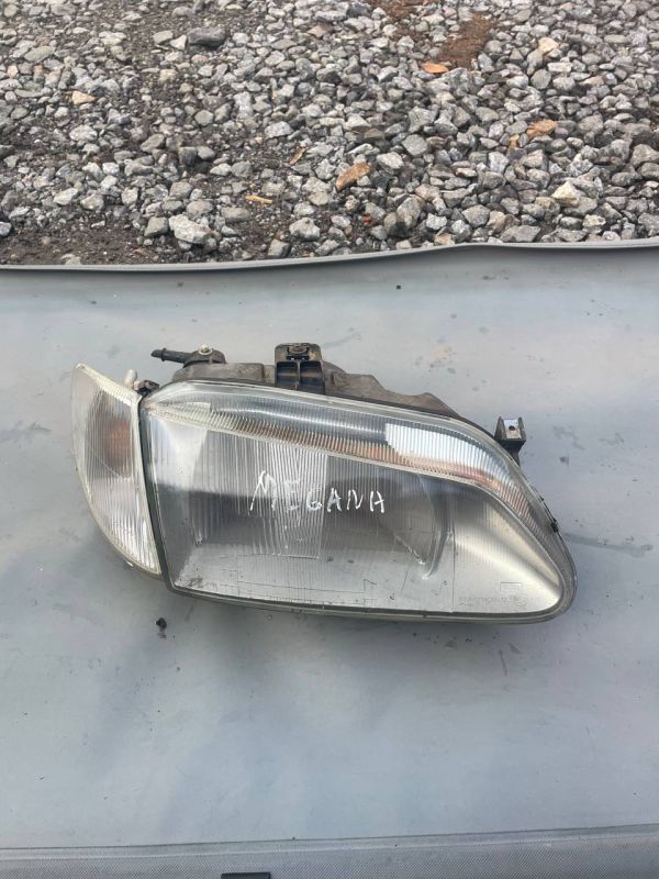 Фара права Рено меган Renault Megane I 1995-2002