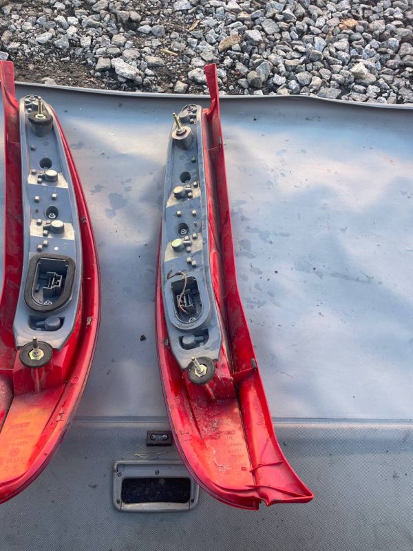 Задні ліхтарі стопи пара лівий правий Fiat Punto 2 Фіат Пунто