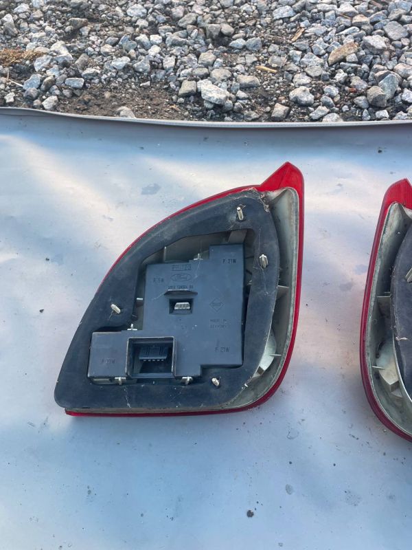 Задні ліхтарі стопи пара лівий правий Ford Fiesta Форд Фієста