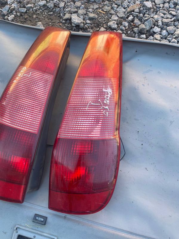Задні ліхтарі стопи пара лівий правий fiat punto