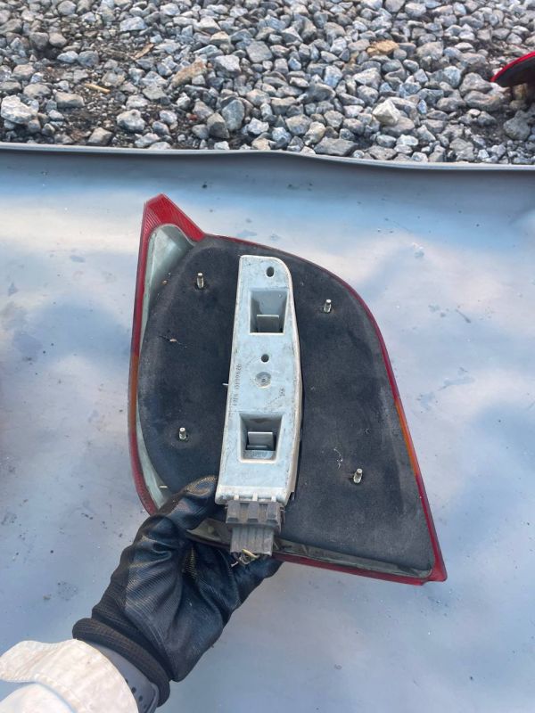 Ліхтар стоп задній пара лівий правий FORD FIESTA/COURIER Форд Фієста