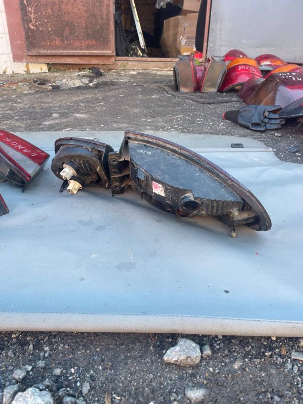 Задні ліхтарі пара лівий правий стопи Daewoo lanos sens Ланос сенс