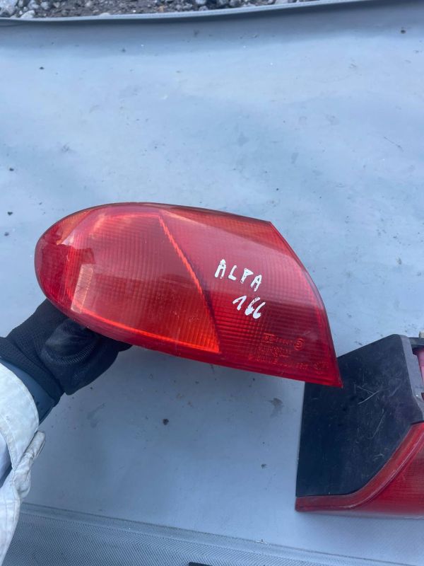 Стопи Ліхтарі лівий правий задні alfa romeo 166 Фонарь Альфа Ромео