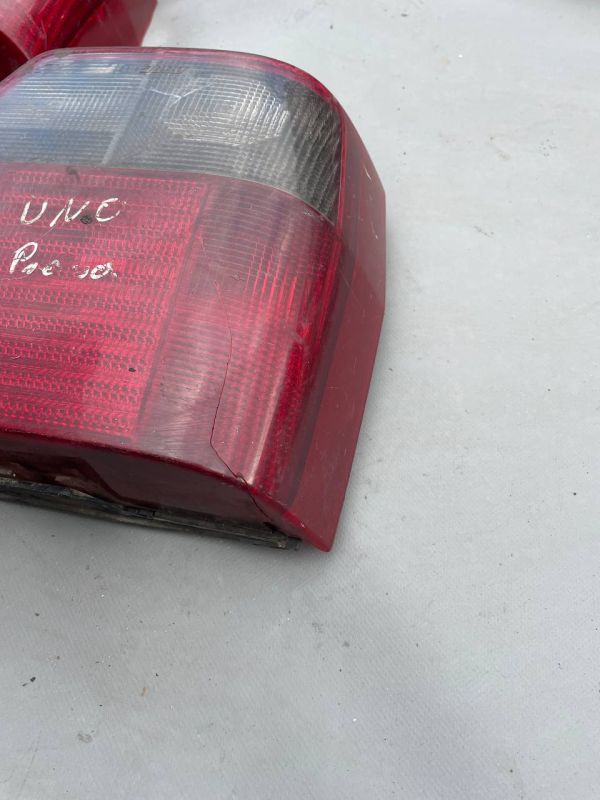 Фонарь правий ліхтар стоп Fiat Uno 1989-1995 ліхтарі