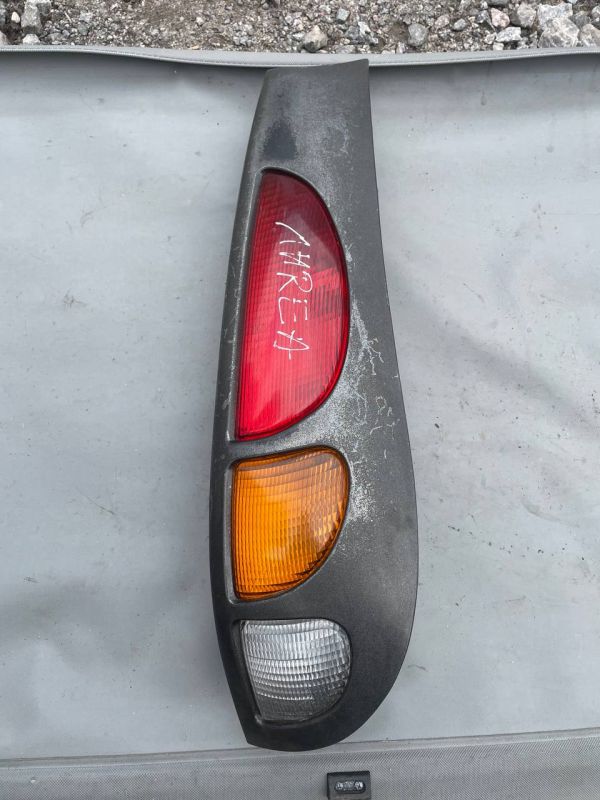 Ліхтар задній правий стоп фонарь fiat marea Фіат Мареа