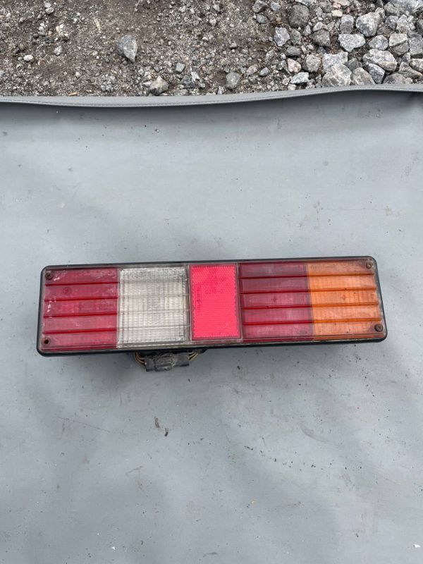 Mercedes W123 стоп-фонар