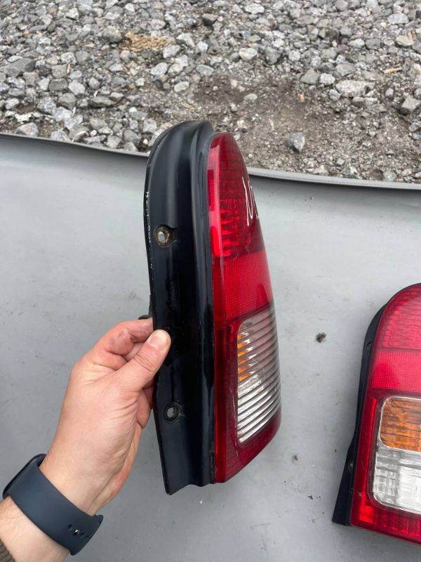 Ліхтар задній правий стоп фонарь Daewoo Nexia Део Нексія HB