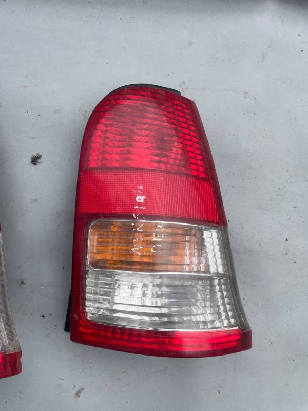 Ліхтар задній правий стоп фонарь Daewoo Nexia Део Нексія HB