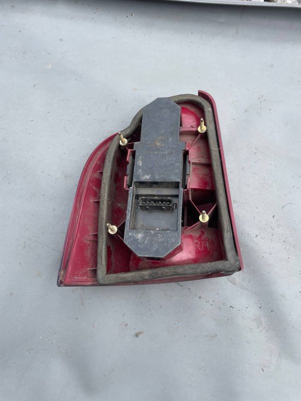 Задній фонарь стоп правий ліхтар Ford Mondeo Форд Мондео 1996-2000