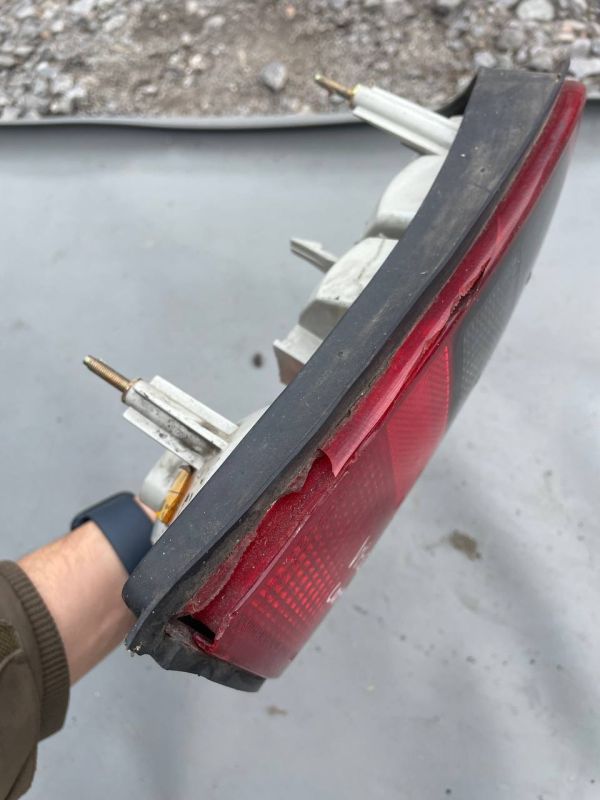 Задній лівий ліхтар стопи Opel Vectra B задні фари опель вектра б