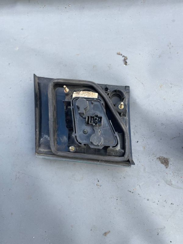 Ліхтар задній правий SAAB стоп фонарь