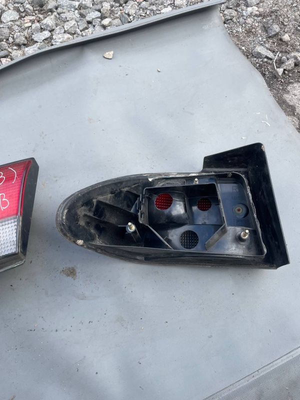 Ліхтар задній правий SAAB стоп фонарь