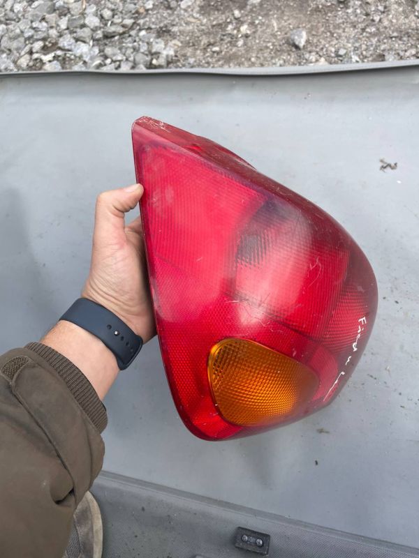 Ліхтар задній лівий,стоп Ford Fiesta MK4, (1995-1999) Фонарь