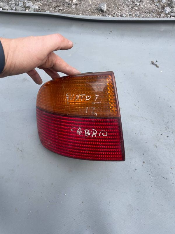 Задній лівий стоп ліхтар FIAT PUNTO I CABRIO 93-99 фонарь