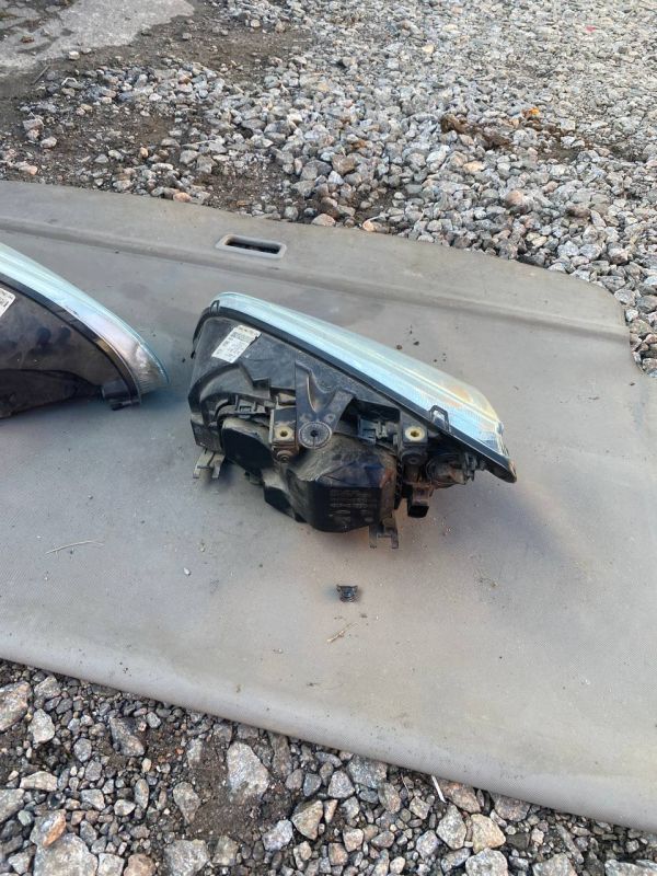 Фари передні пара Ford Focus 2 ліва права